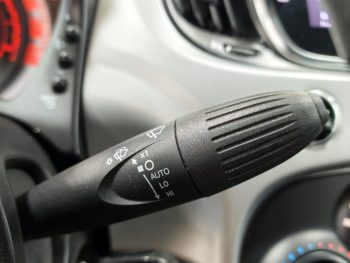 Fiat 500C 1.0 Hybrid Connect completo