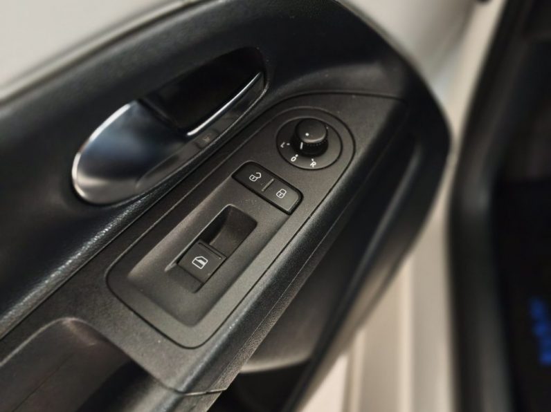 VW Up! 1.0 Move Auto completo