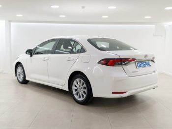Toyota Corolla Sedan 1.5 VVT-i Comfort completo