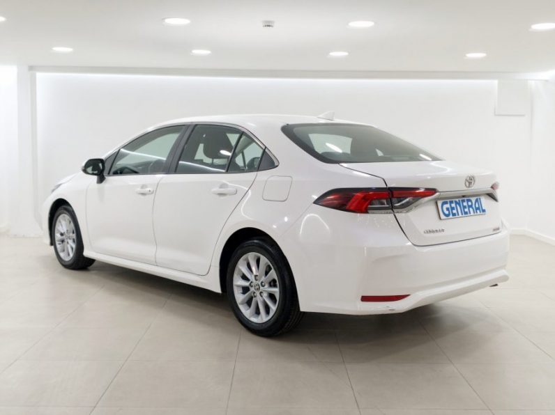 Toyota Corolla Sedan 1.5 VVT-i Comfort completo