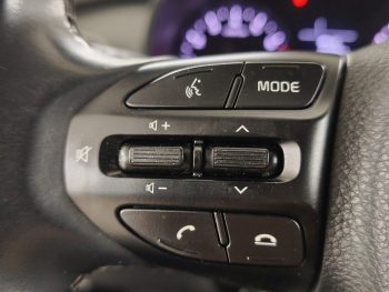 Kia Stonic 1.2 Dynamic completo