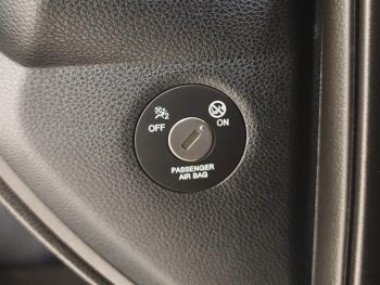 Kia Stonic 1.2 Dynamic completo