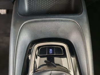 Toyota Corolla Sedan 1.5 VVT-i Comfort completo