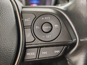 Toyota Corolla Sedan 1.5 VVT-i Comfort completo