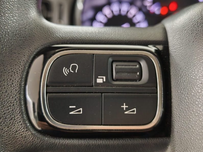 Citroën C3 1.2 PureTech Shine completo