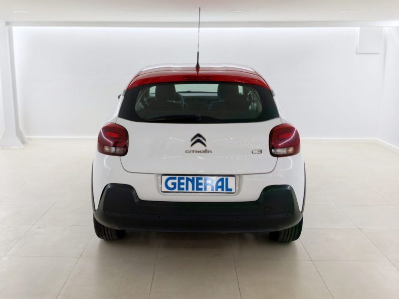 Citroën C3 1.2 PureTech Shine completo