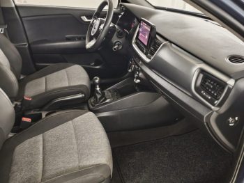 Kia Stonic 1.2 Dynamic completo