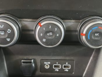 Renault Clio 1.0 TCe Limited completo