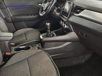 Renault Captur 1.0 TCe Intens completo