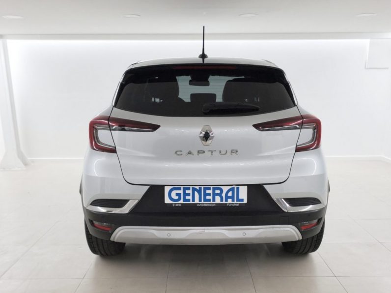 Renault Captur 1.0 TCe Intens completo