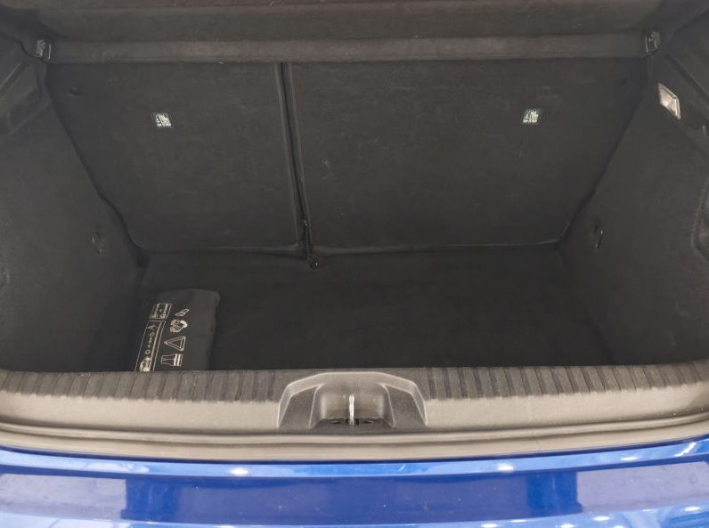 Renault Clio 1.0 TCe Techno completo