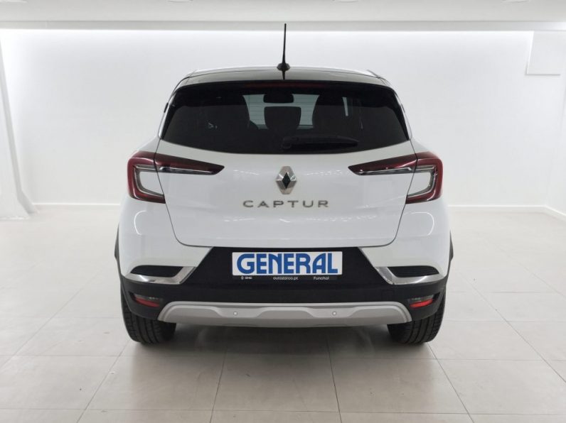 Renault Captur 1.0 TCe Intens completo