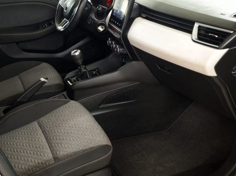 Renault Clio 1.0 TCe Evolution completo