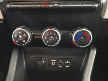 Renault Clio 1.0 TCe Evolution completo