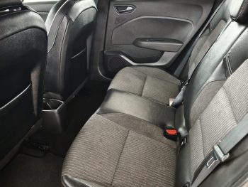 Renault Clio 1.0 TCe Techno completo