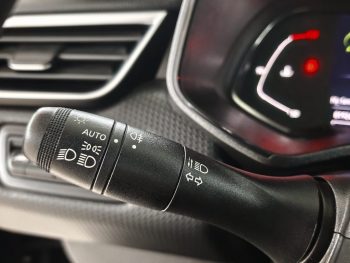 Renault Clio 1.0 TCe Techno completo