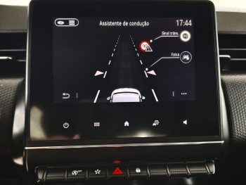 Renault Clio 1.0 TCe Techno completo