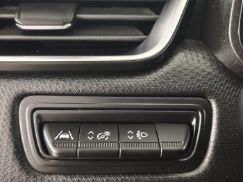 Renault Clio 1.0 TCe Techno completo