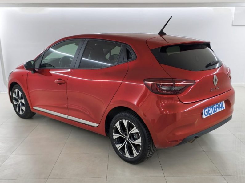 Renault Clio 1.0 TCe Evolution completo