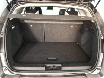 Renault Captur 1.0 TCe Intens completo
