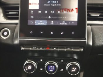 Renault Captur 1.0 TCe Intens completo