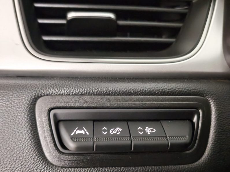 Renault Captur 1.0 TCe Intens completo