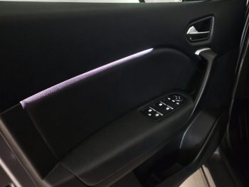 Renault Captur 1.0 TCe Intens completo