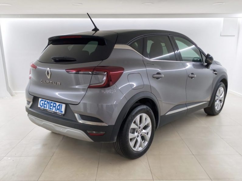 Renault Captur 1.0 TCe Intens completo