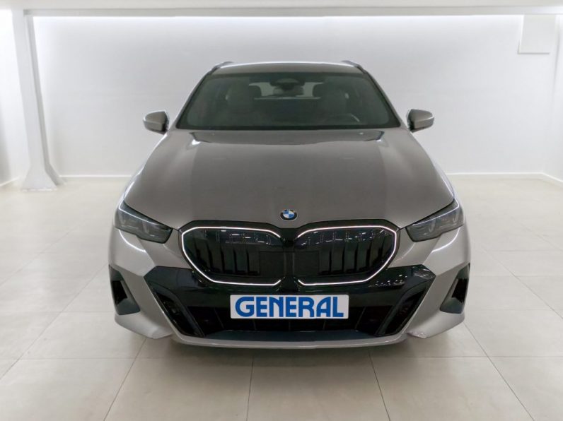 BMW 520d Touring M Pro Aut completo