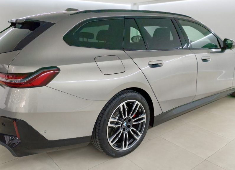BMW 520d Touring M Pro Aut completo