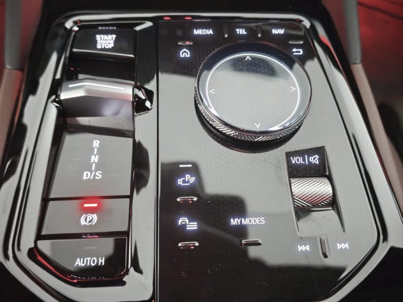 BMW 520d Touring M Pro Aut completo