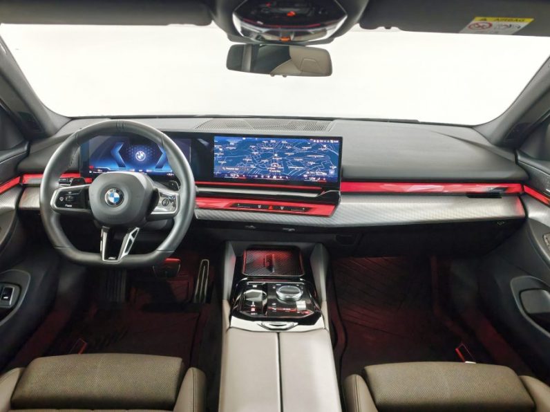 BMW 520d Touring M Pro Aut completo