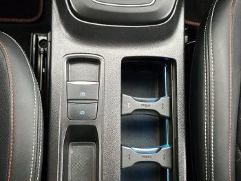 Ford Focus 1.0 EcoBoost MHEV ST-Line X Aut. completo