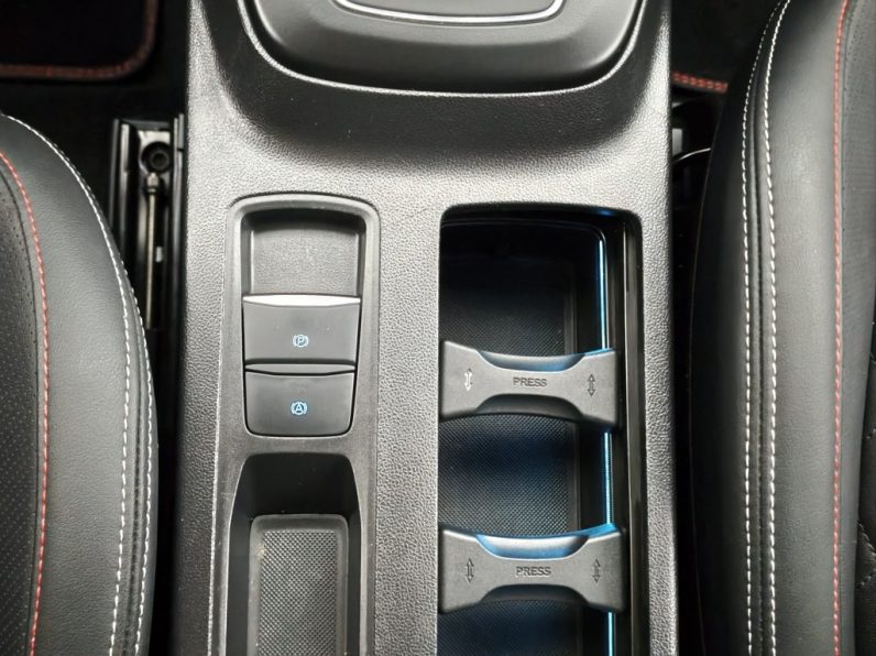 Ford Focus 1.0 EcoBoost MHEV ST-Line X Aut. completo