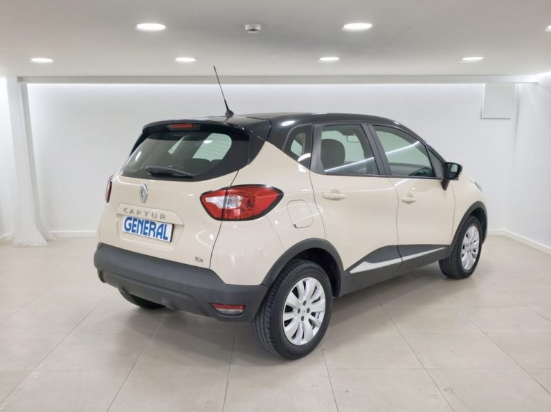 Renault Captur 0.9 TCE Zen completo