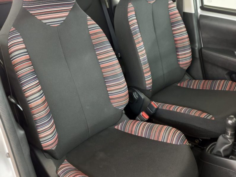 Citroën C1 1.0 VTi Feel completo