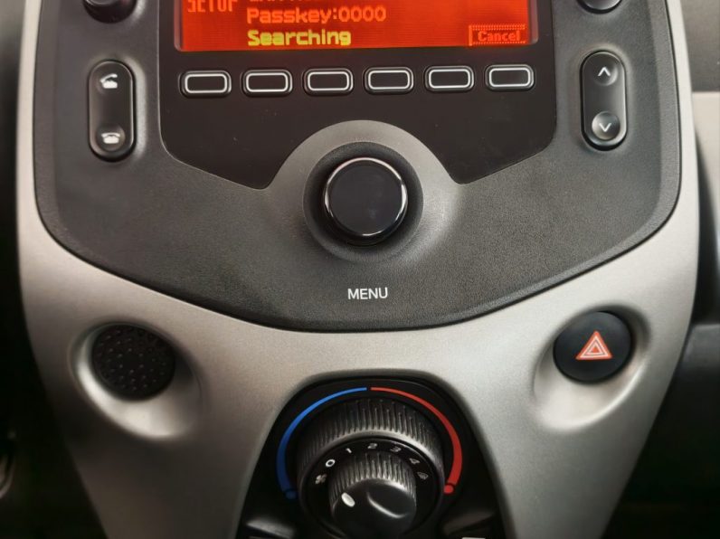 Citroën C1 1.0 VTi Feel completo
