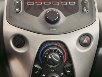 Citroën C1 1.0 VTi Feel completo