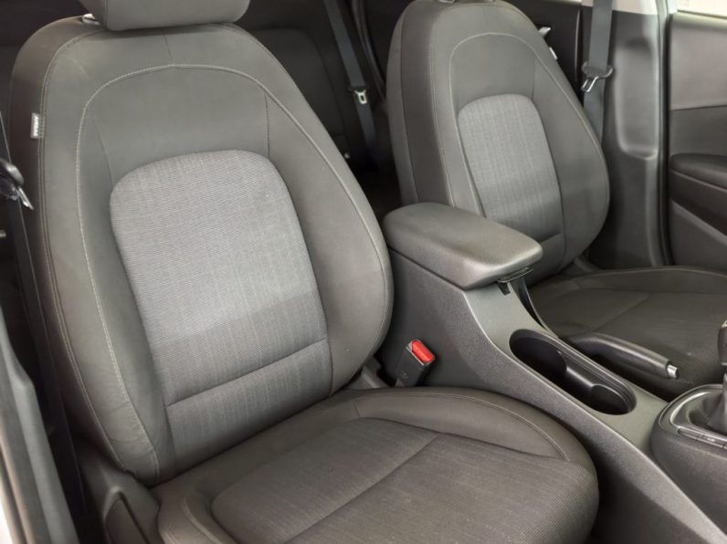 Hyundai Kauai 1.0 T-GDi Premium completo