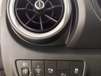 Hyundai Kauai 1.0 T-GDi Premium completo