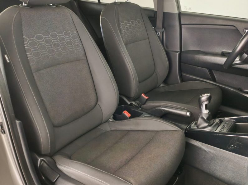 Kia Rio 1.0 T-GDi Urban completo