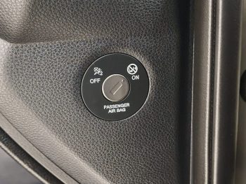 Kia Rio 1.0 T-GDi Urban completo