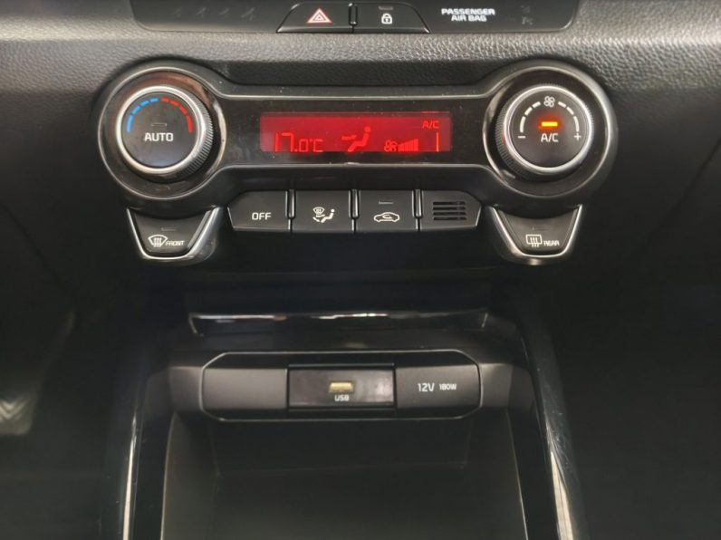 Kia Rio 1.0 T-GDi Urban completo