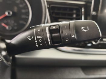 Kia Rio 1.0 T-GDi Urban completo