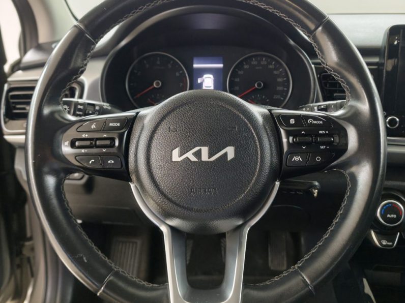 Kia Rio 1.0 T-GDi Urban completo