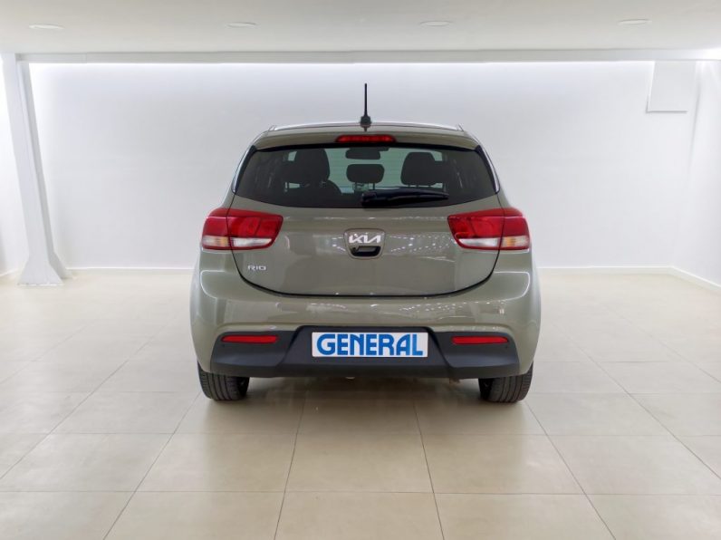 Kia Rio 1.0 T-GDi Urban completo