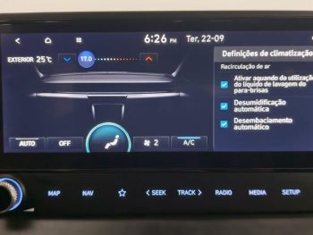 Hyundai Bayon 1.0 T-GDi Premium DCT completo