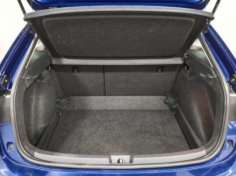 VW Taigo 1.0 TSI Life DSG completo
