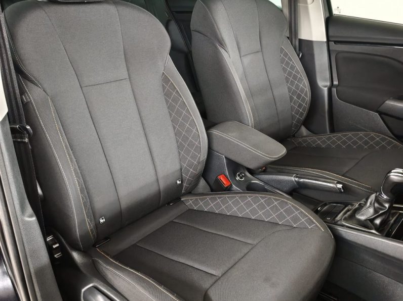 Skoda Kamiq 1.0 TSI Ambition DSG completo