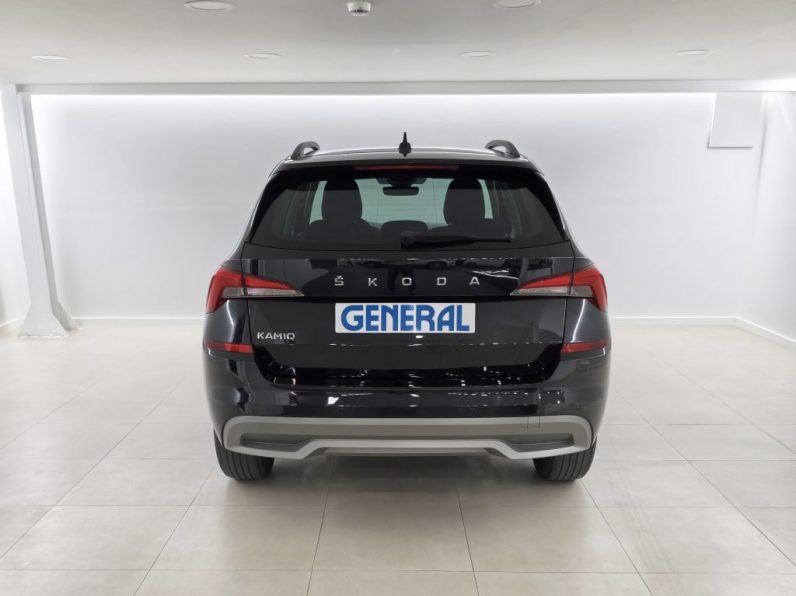 Skoda Kamiq 1.0 TSI Ambition DSG completo